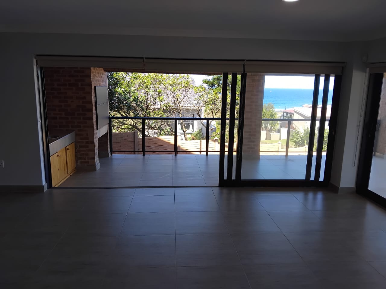 4 Bedroom Property for Sale in Wavecrest Eastern Cape